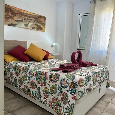A-32 Arenas Apartment *