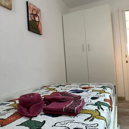 A-32 Arenas * 科斯塔卡莱塔