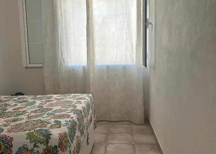 アパート A-32 Arenas カレタ・デ・フステ