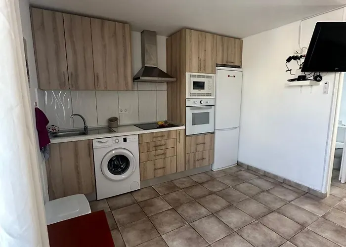 A-32 Arenas * カレタ・デ・フステ