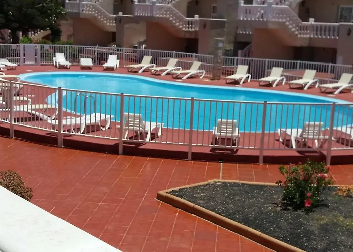 アパート A-32 Arenas *